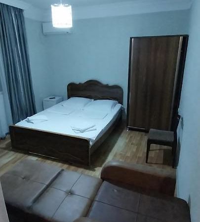 Hostel Gomani Batumi Luaran gambar