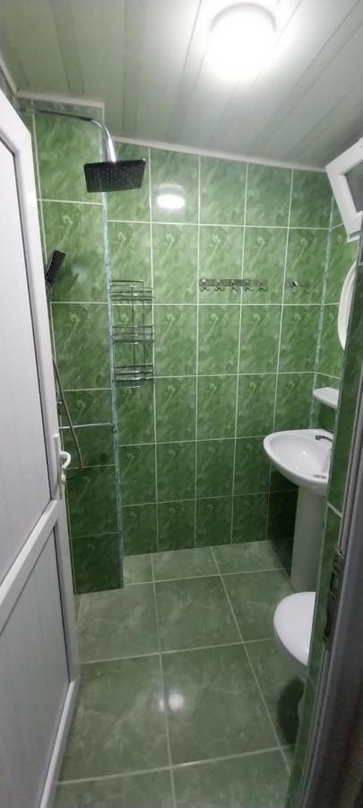 Hostel Gomani Batumi Luaran gambar