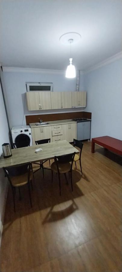 Hostel Gomani Batumi Luaran gambar
