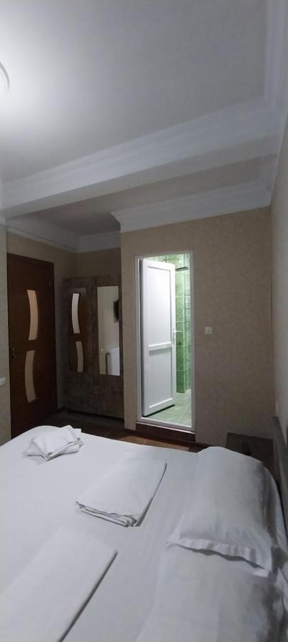 Hostel Gomani Batumi Luaran gambar