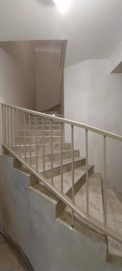 Hostel Gomani Batumi Luaran gambar